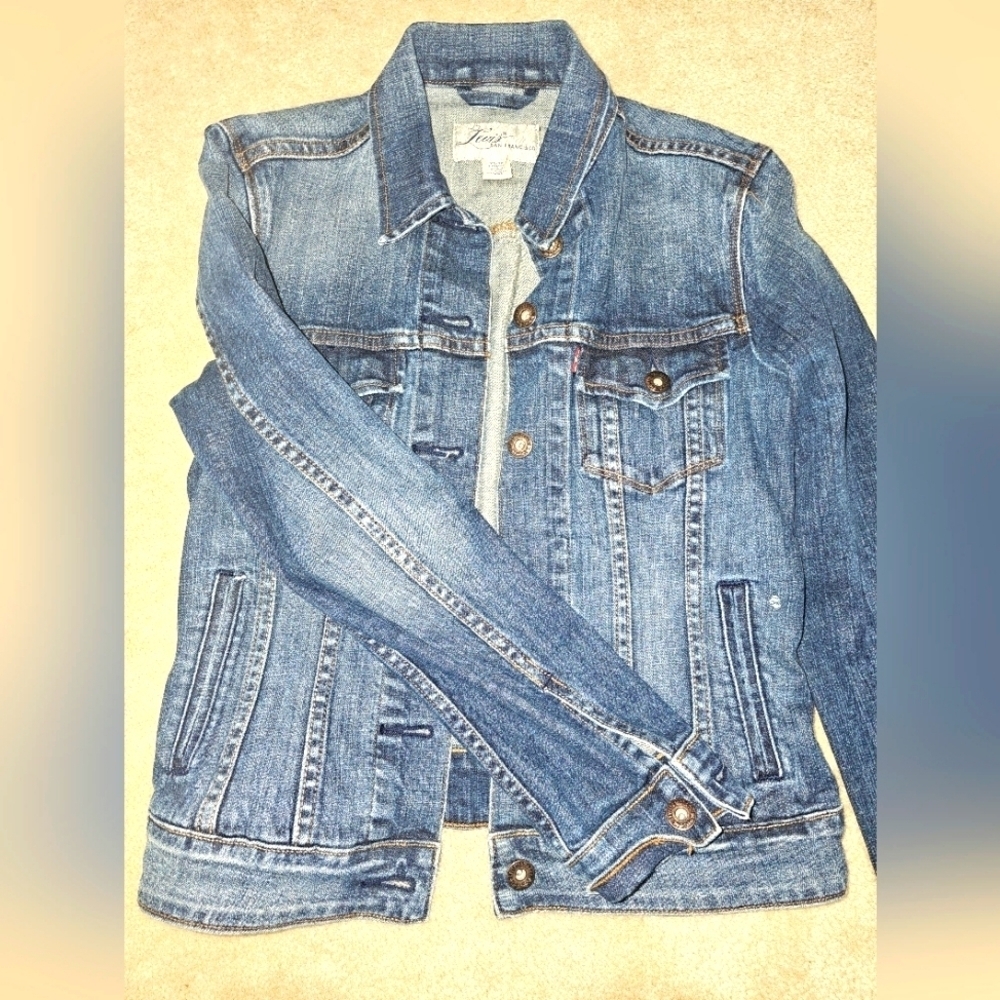 Levi's Women's San Francisco DENIM Jean Jacket sz XS Rare